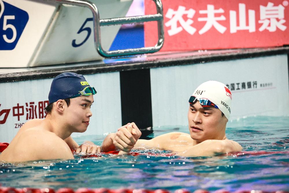 库有引力？美媒：本赛季库里不在场队友三分命中率骤降
